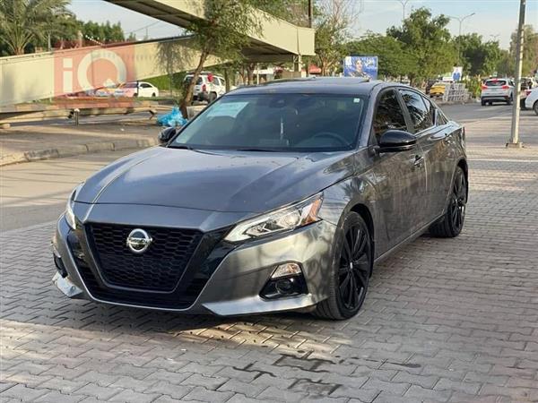Nissan for sale in Iraq